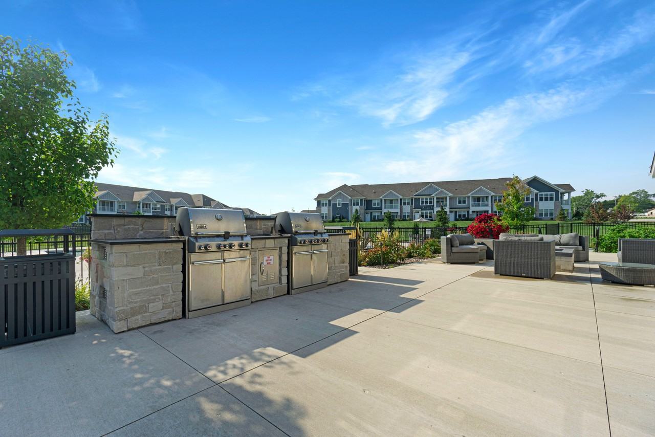 Seasons at Orchard Hills Apartments 2697 W Orchard Hills Dr, Oak Creek, WI 53154 Zumper