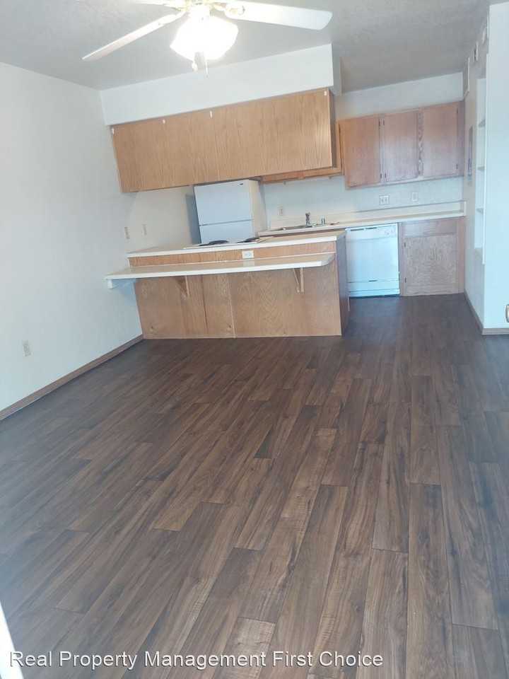 51 Cedar Creek Court Apartments 51 Cedar Creek Ct, Van Buren, AR