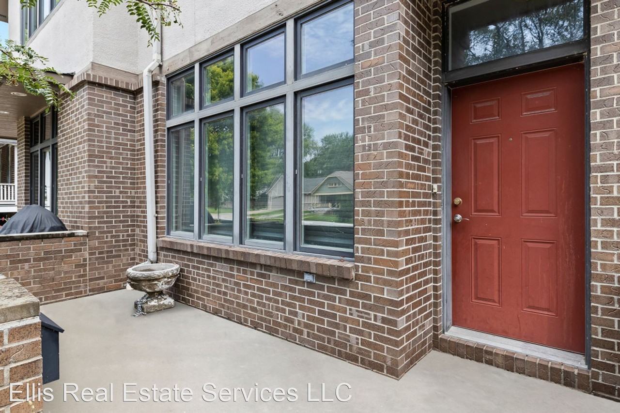 Amazing Townhome in KCKSOne month free Apartments 445557 & 447173