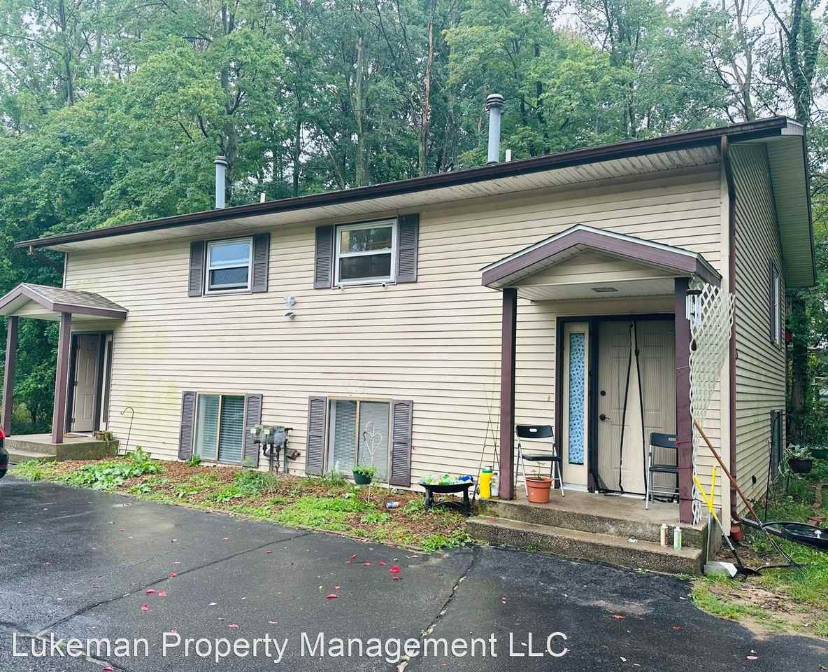 9325 S Westnedge Portage Duplex Apartments 9325 S Westnedge Ave