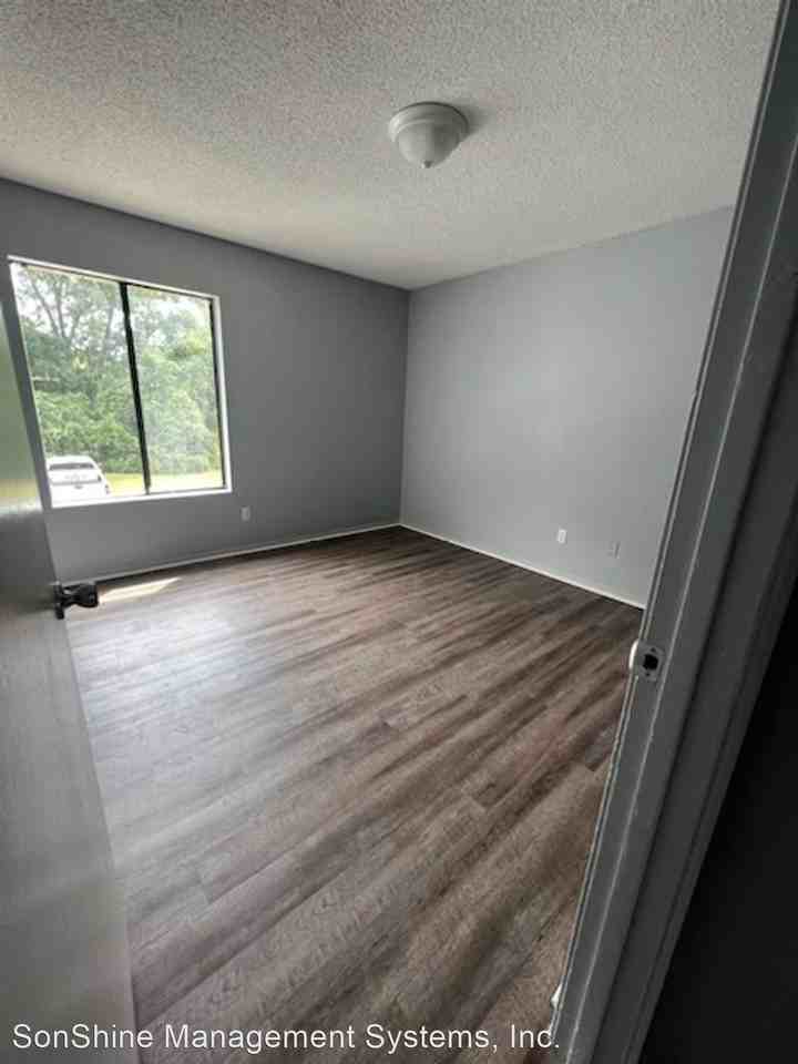 16151620 Gregg Avenue Apartments 1615 Gregg Ave, Florence, SC 29501