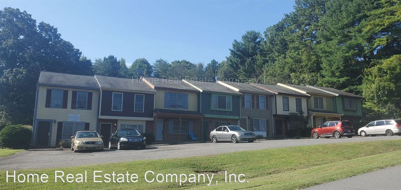 Valley Cliff Apartments 3600 3600 Yarbrough Avenue & 3454 Valley