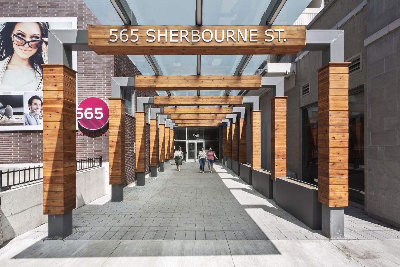 Sherbourne Complex Apartments 565 Sherbourne St, Toronto, ON M4X 1W7