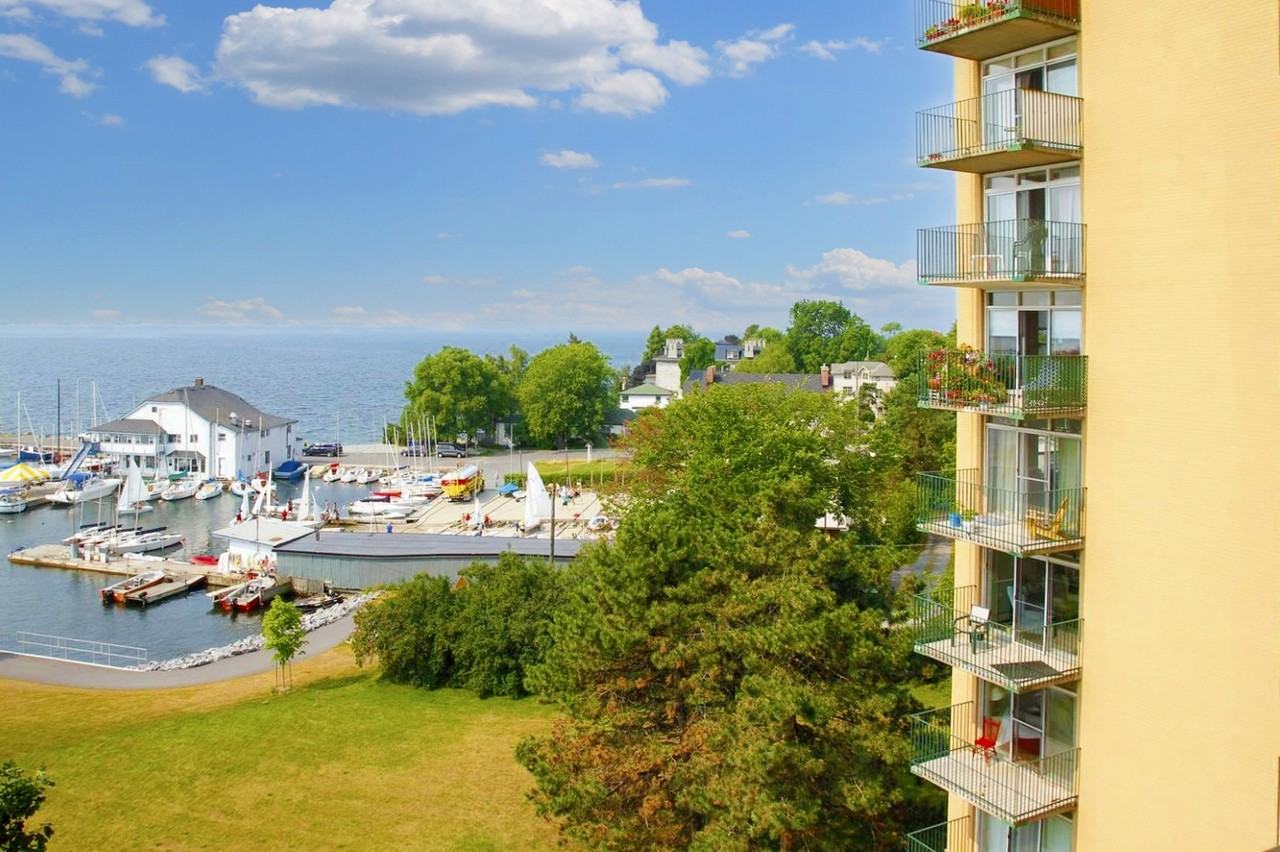 Simcoe Apartments 91 King St E, Kingston, ON K7L 2Z8 Zumper