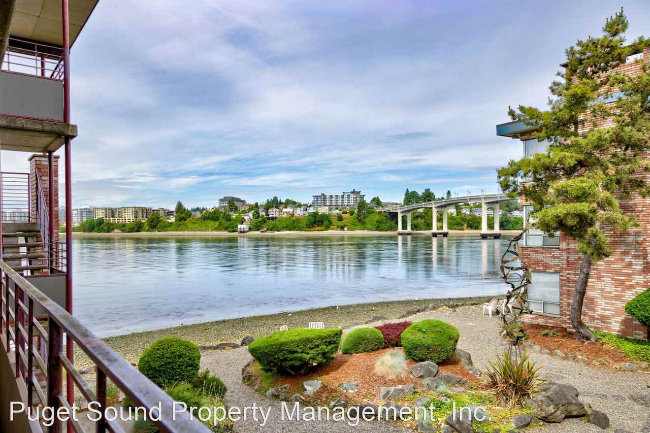 Edgewater East Apartments 211 Shore Dr, Bremerton, WA 98310 Zumper