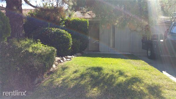 Valley Oak Dr. Duplex Apartments in Bear Creek East, Stockton, CA 95209