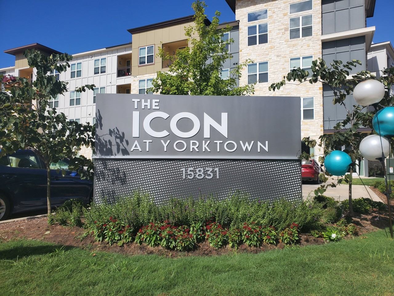 Icon at Yorktown Apartments 15831 Yorktown Crossing Pkwy, Houston, TX
