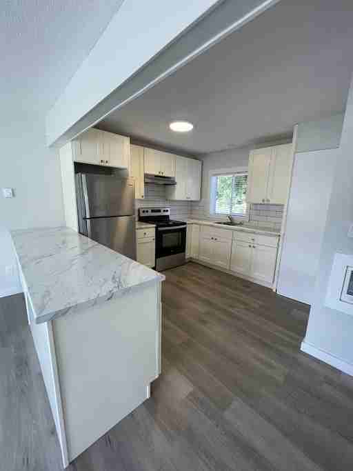 5200 Gertrude St, Port Alberni, BC V9Y 6L2 2 Bedroom Apartment for
