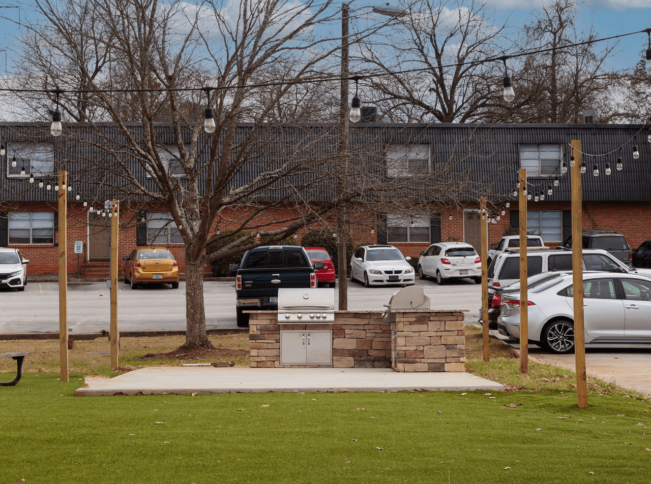 Paris Park Apartments 357 Hillandale Rd, Greenville, SC 29609 Zumper