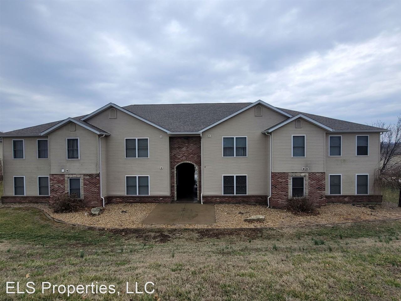 2BR1BA Apartment Jacob & Justin Estates Union MO Apartments 101