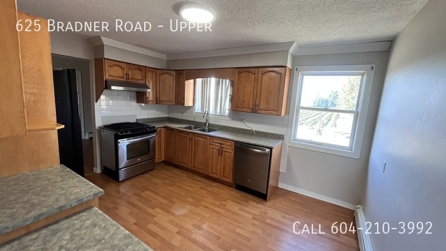 625 Bradner Rd, Abbotsford, BC V4X 2J5, CAN 3 bedroom House Rental Zumper