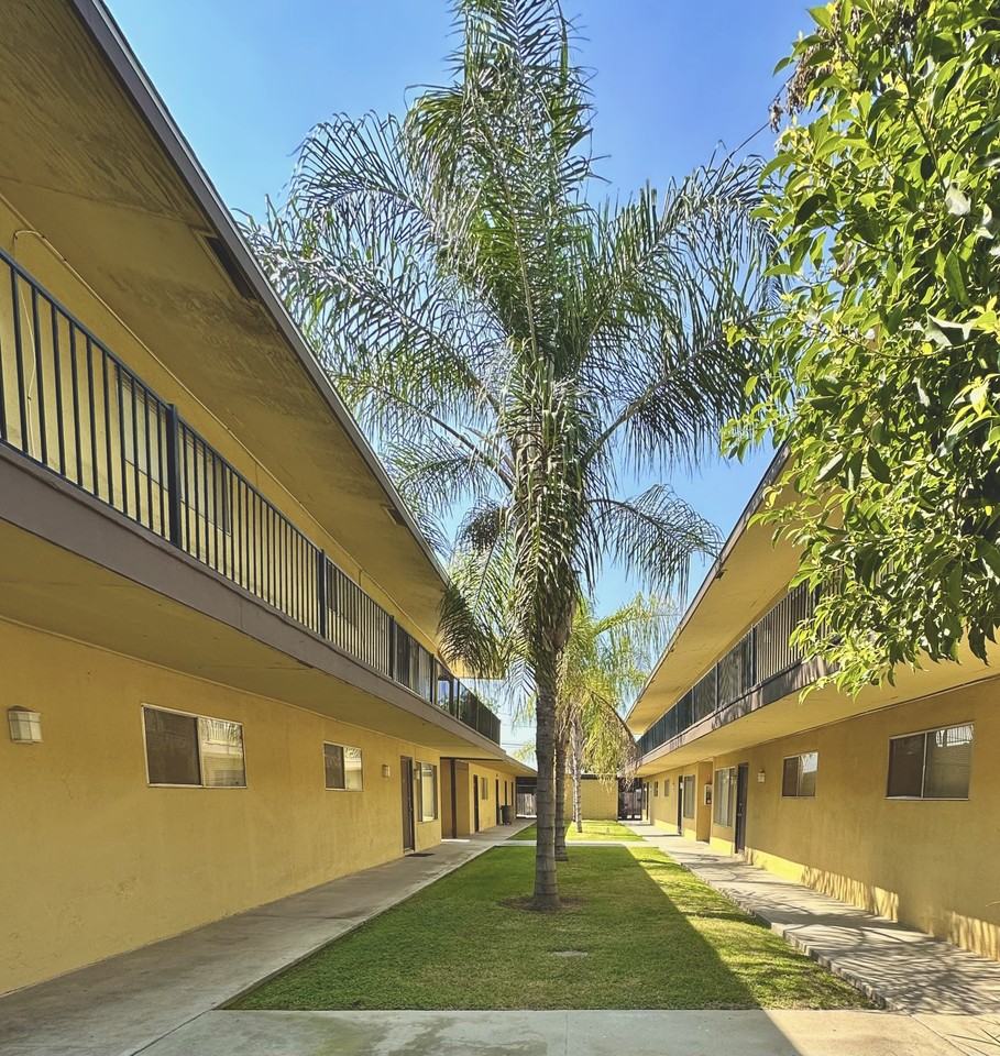 Encina Apartments in Central Visalia, Visalia, CA 93277 Zumper