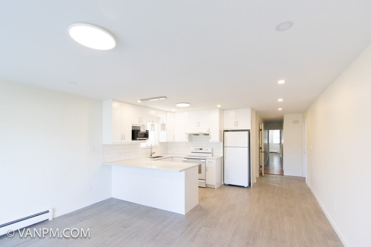 3 Bedroom Garden Suite at Dow Ave and Imperial Ave Burnaby Apartments