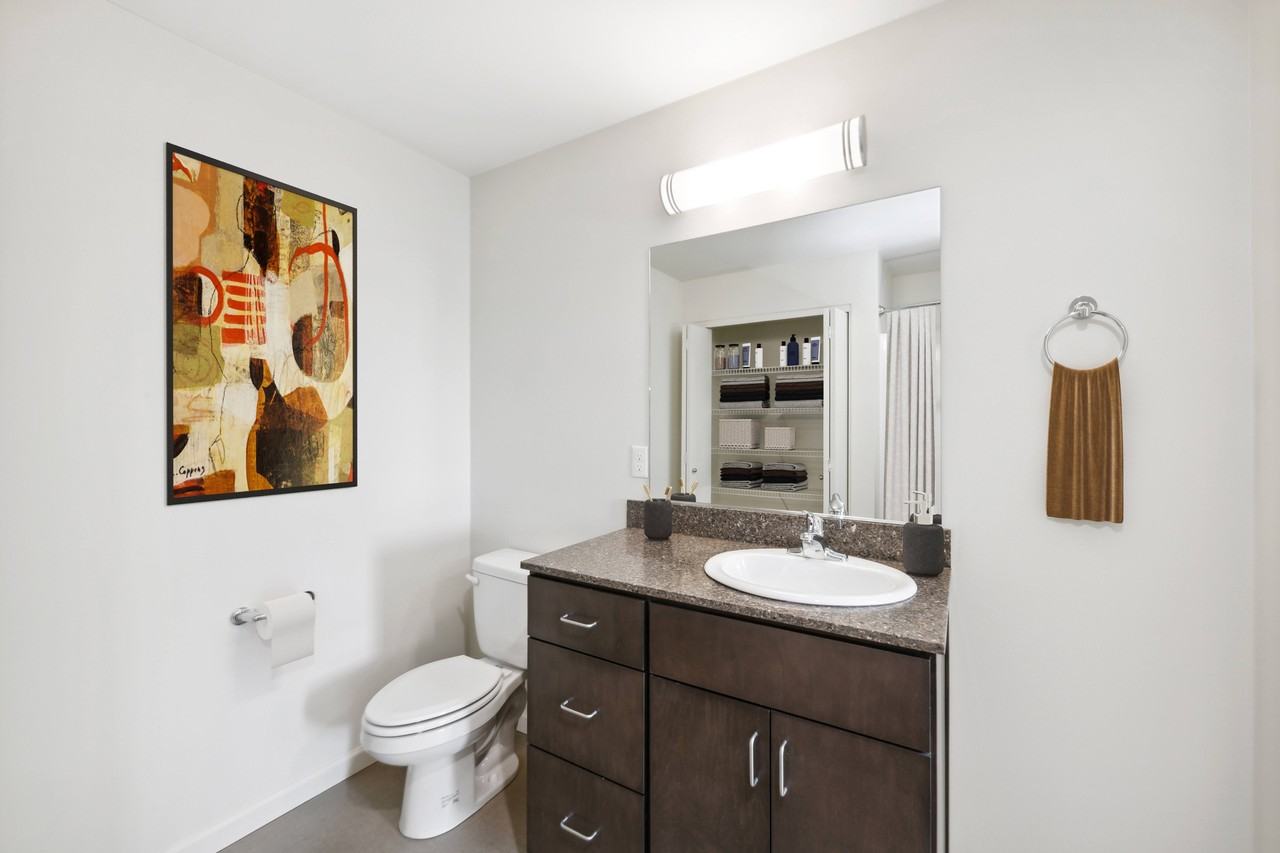 Maddox Apartments 995 N Marine Dr, Portland, OR 97217 Zumper