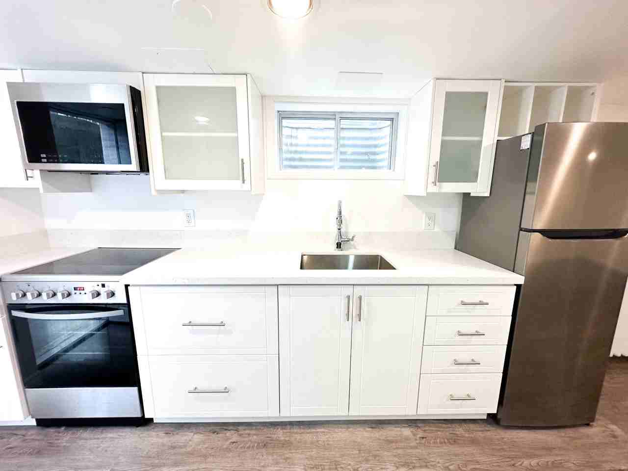 54 Norseman Street 2 2, Toronto, ON M8Z 2P6 1 Bedroom Apartment for