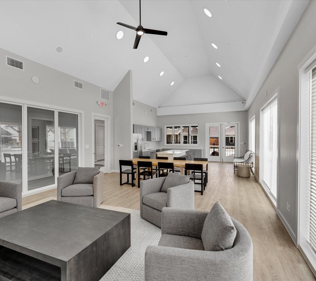 Chapel Creek Cottages Apartments 2451 Eaton St, Fort Worth, TX 76108