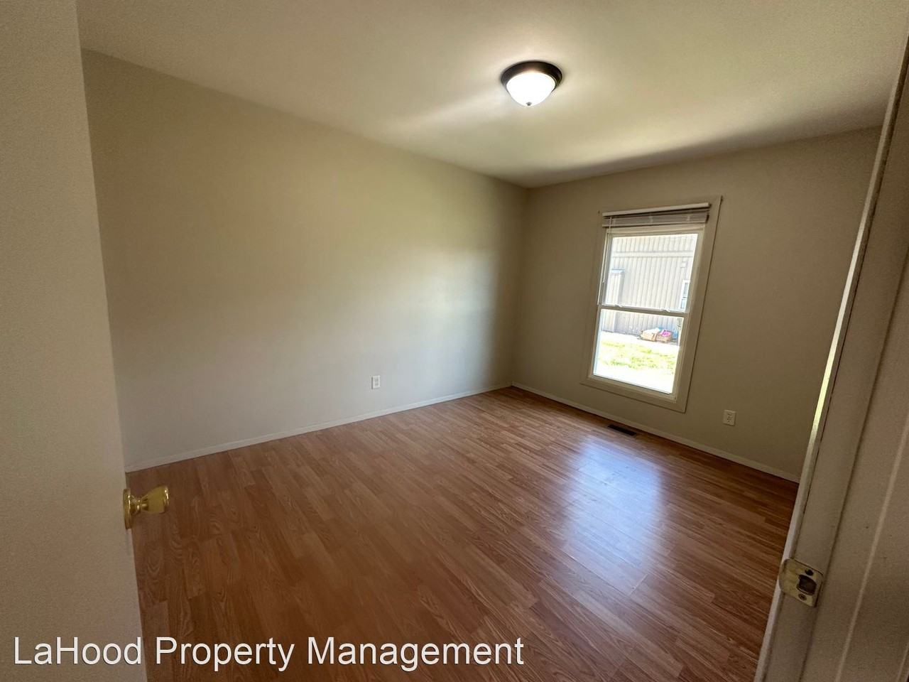 406 E main Glasford Apartments in Glasford, IL 61533 Zumper