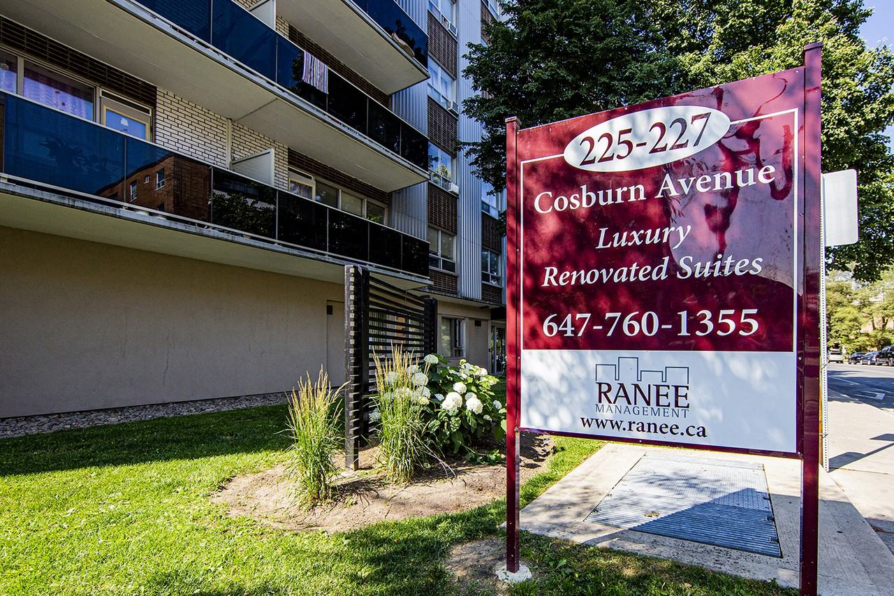 225227 Cosburn Ave Apartments 227 The White House East, Toronto, ON