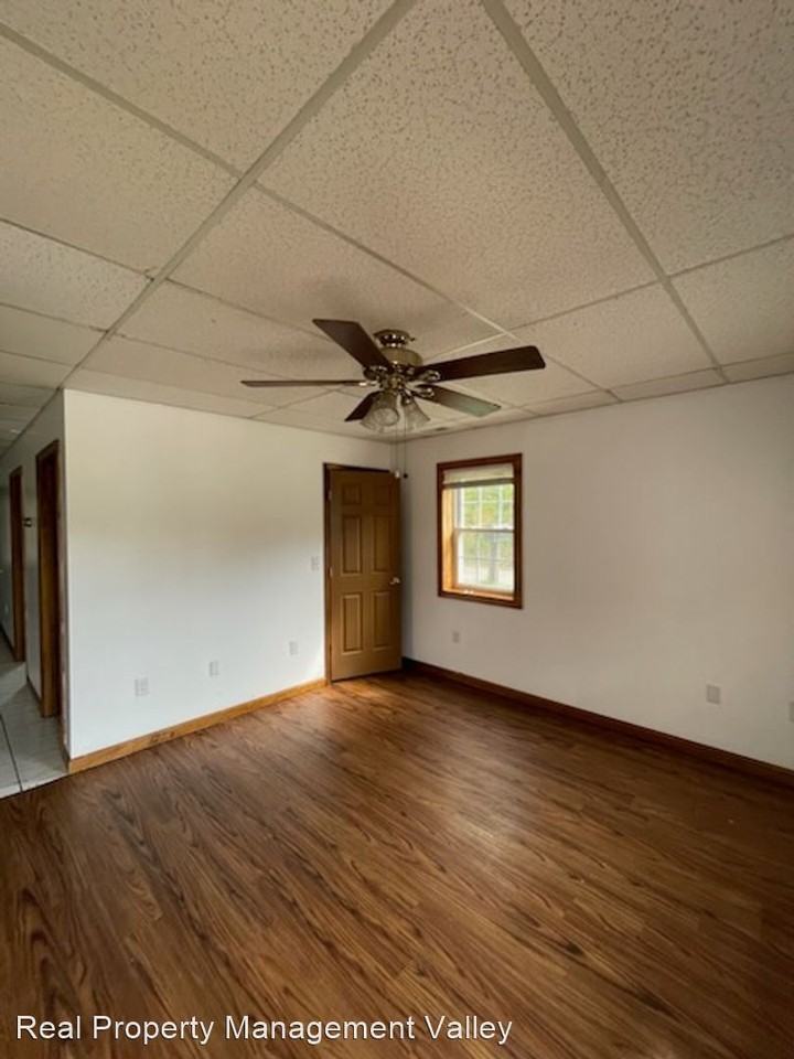 263 South Pinch Road Apartments 263 S Pinch Rd, Elkview, WV 25071 Zumper