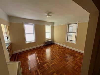 2954 East 196th Street Apartments 2954 E 196th St, New York, NY 10461