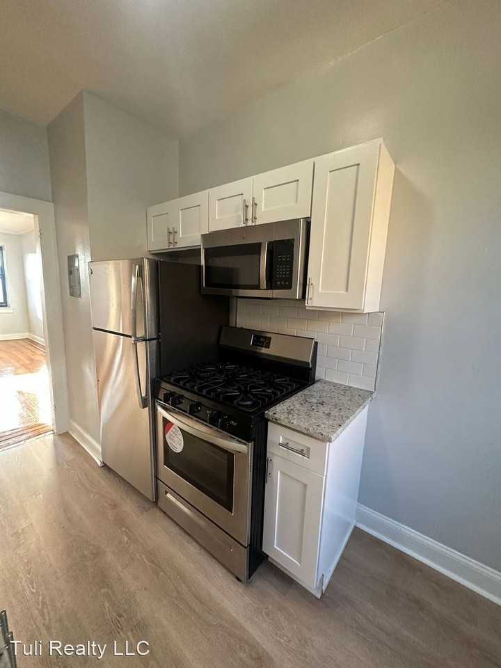 Palisades Towers 1 W. Palisades Blvd. Apartments in Palisades Park, NJ