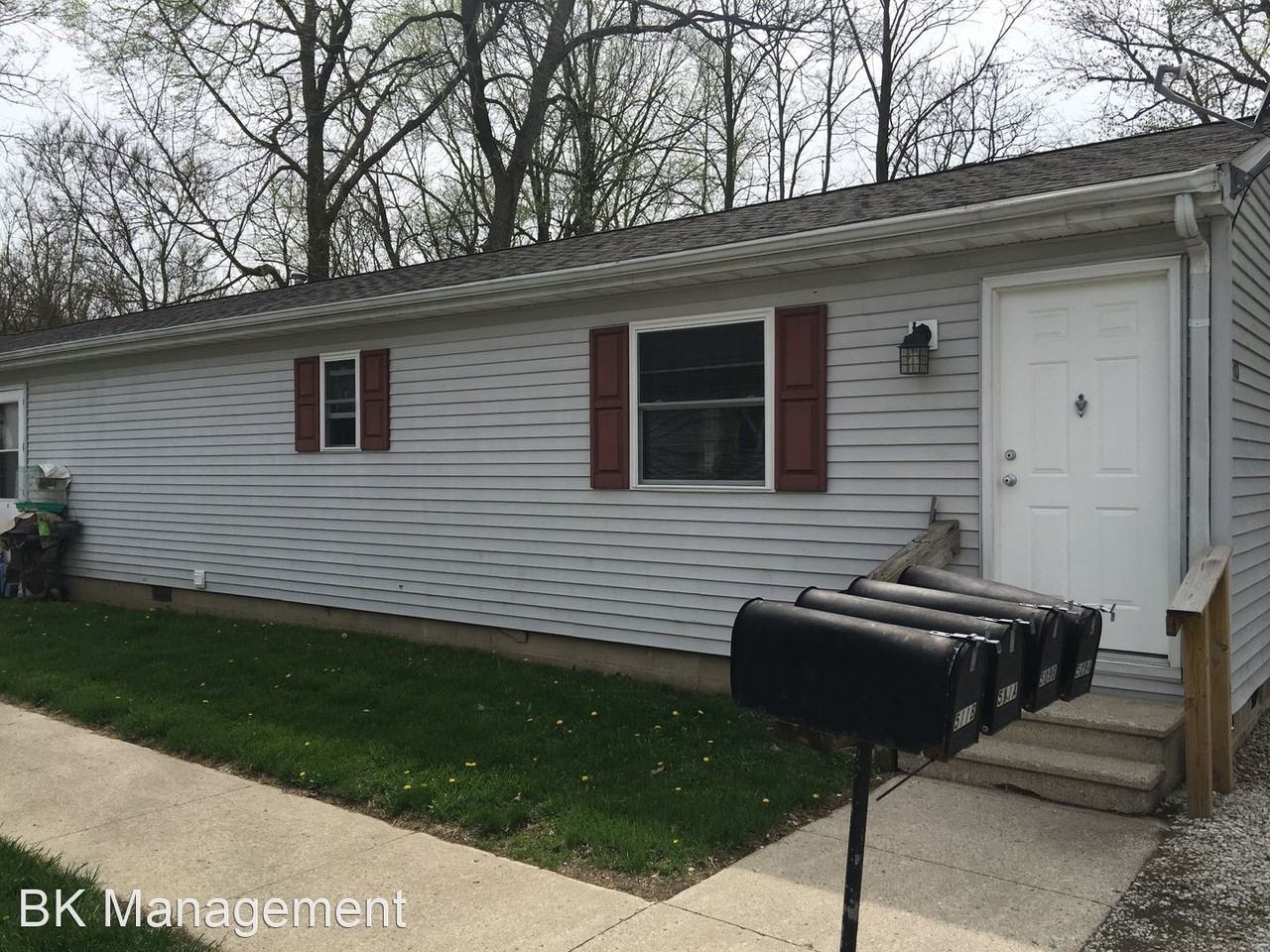 511 A/B Tuttle Avenue Apartments in Crawfordsville, IN 47933 Zumper