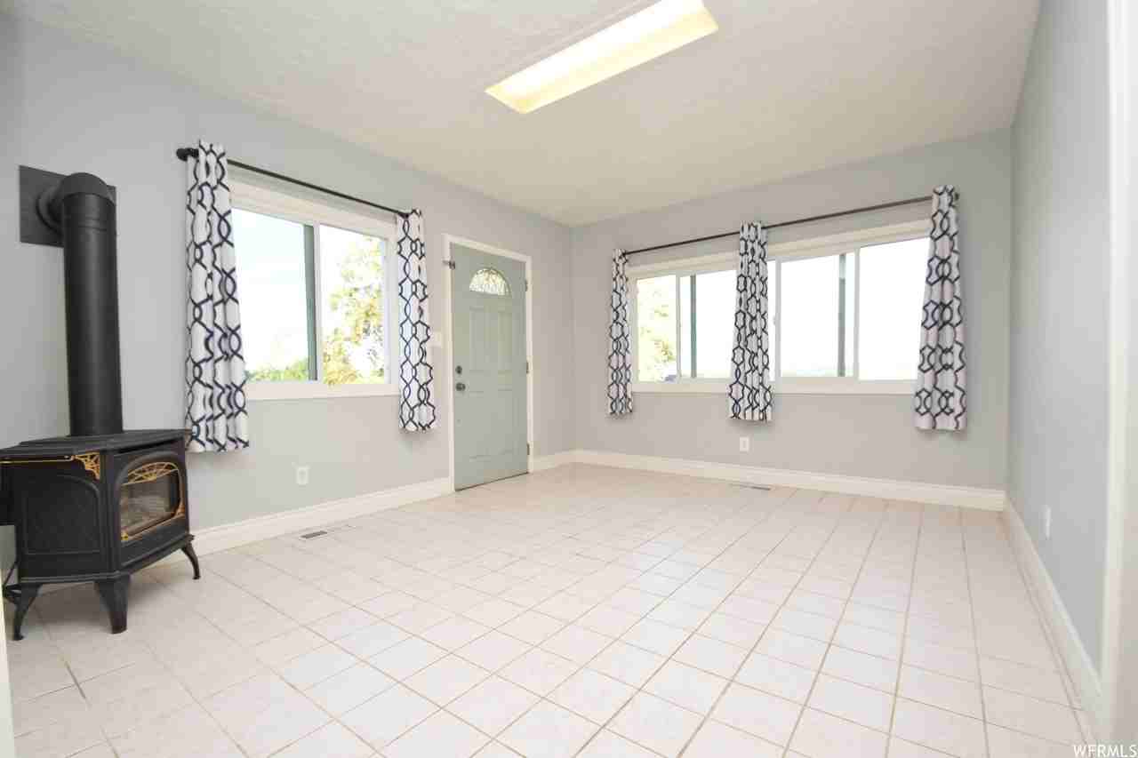 3374 N 1000 W, Pleasant View, UT 84414 1 Bedroom House for 585/month