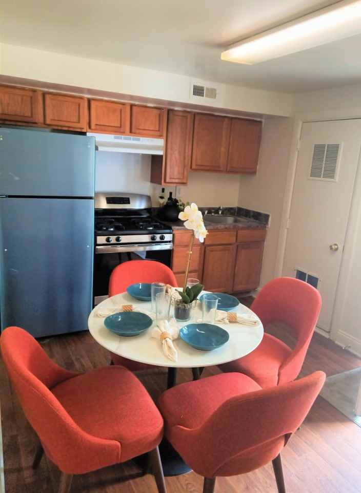 Day Village Townhomes Apartments 511 Avondale Rd, Dundalk, MD 21222