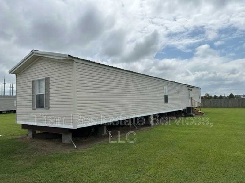 1050 Osage Trail, Church Point, LA 70525 Apartments 1050 Osage Trl