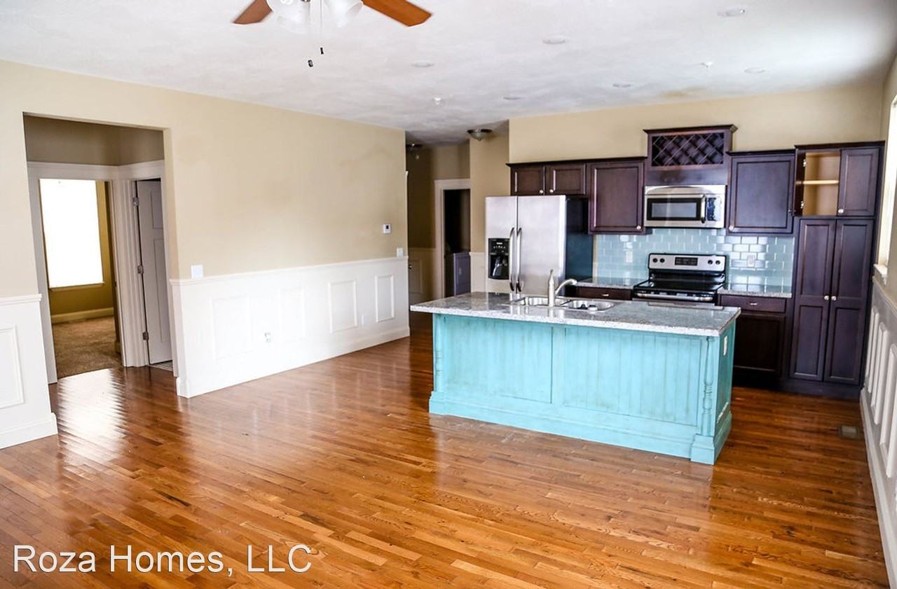 1144 E Walnut Apartments in Walnut Street, Springfield, MO 65806 Zumper