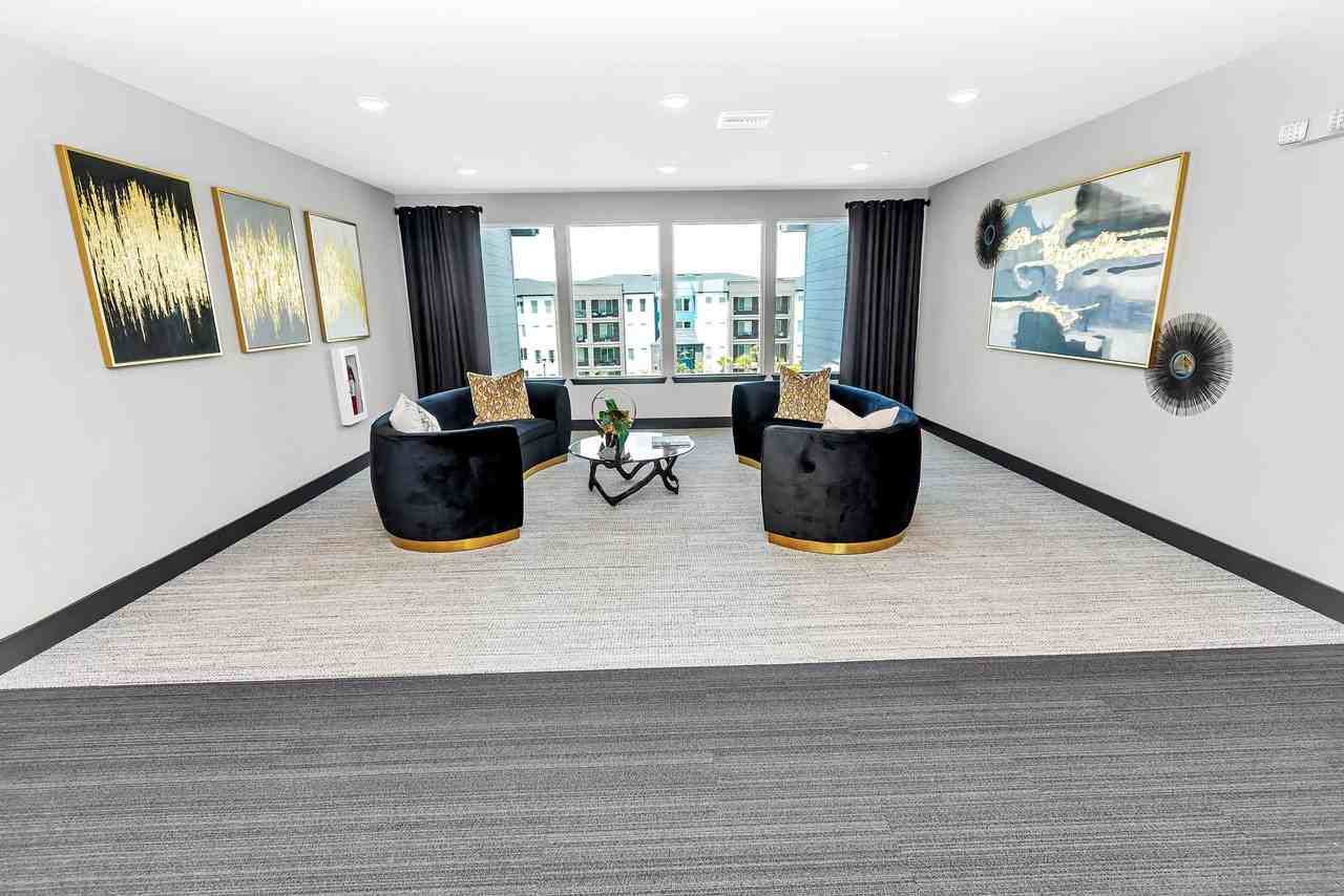 AVLI AT CROSSTOWN CENTER Apartments 9539 Delaney Creek Blvd, Tampa