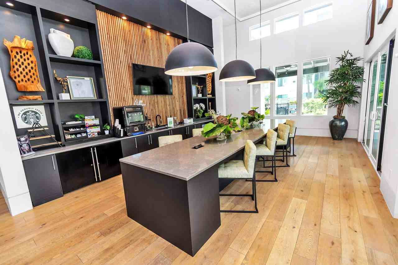 AVLI AT CROSSTOWN CENTER Apartments 9539 Delaney Creek Blvd, Tampa, FL 33619 Zumper