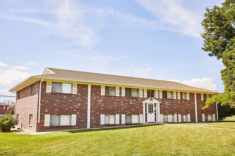 Greenway Apartments 10646 10626, 10646, 10676, 10736 W 7th Avenue 10646, Lakewood, CO 80215