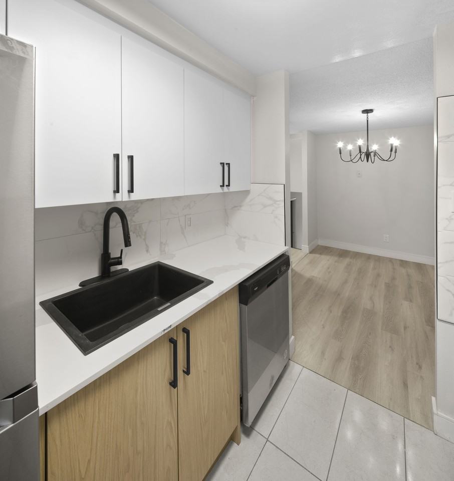 Towns at Old Chicopee Apartments 75 Old Chicopee Dr, Kitchener, ON N2A 2G4 Zumper