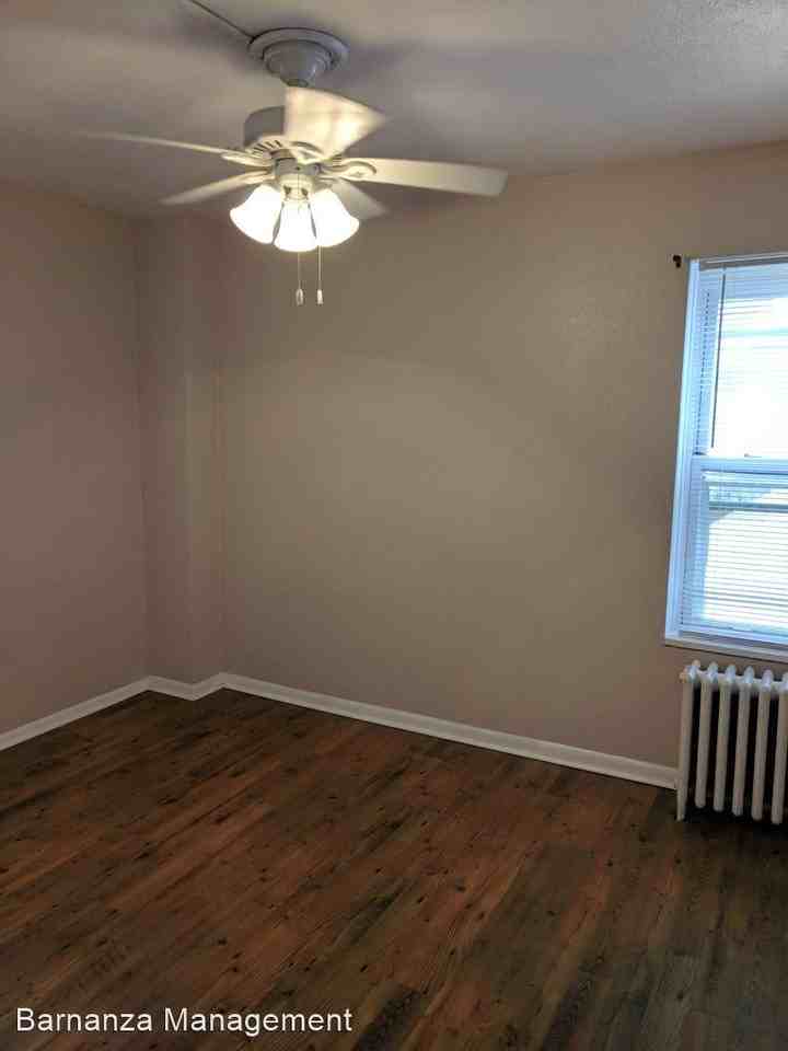 South Oakland Large and renovated 3 bedroom apartment Must SEE
