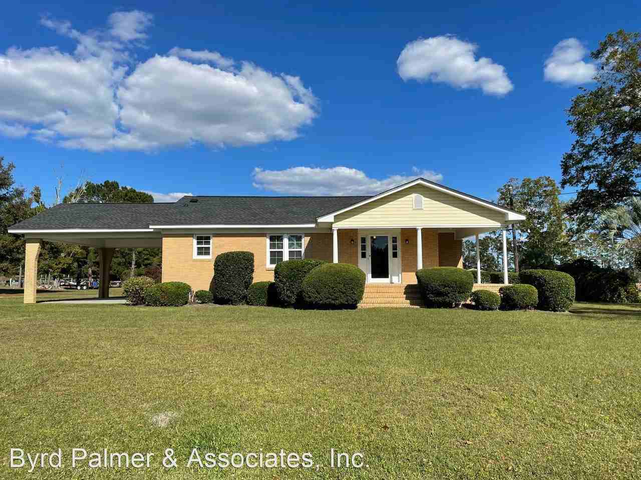 6784 Pee Dee Hwy, Conway, SC 29527 2 Bedroom House for 1,275/month