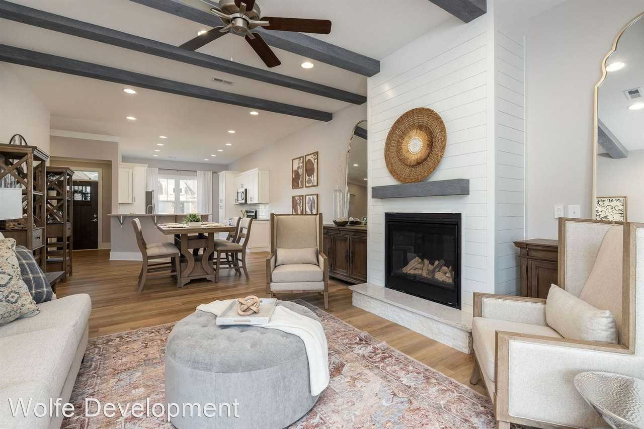 441 455 Wilson Knob View Apartments in Jonesborough, TN 37659 Zumper