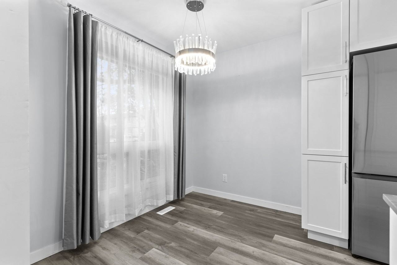 1128 McKercher Drive Apartments 1128 Mckercher Dr, Saskatoon, SK S7H