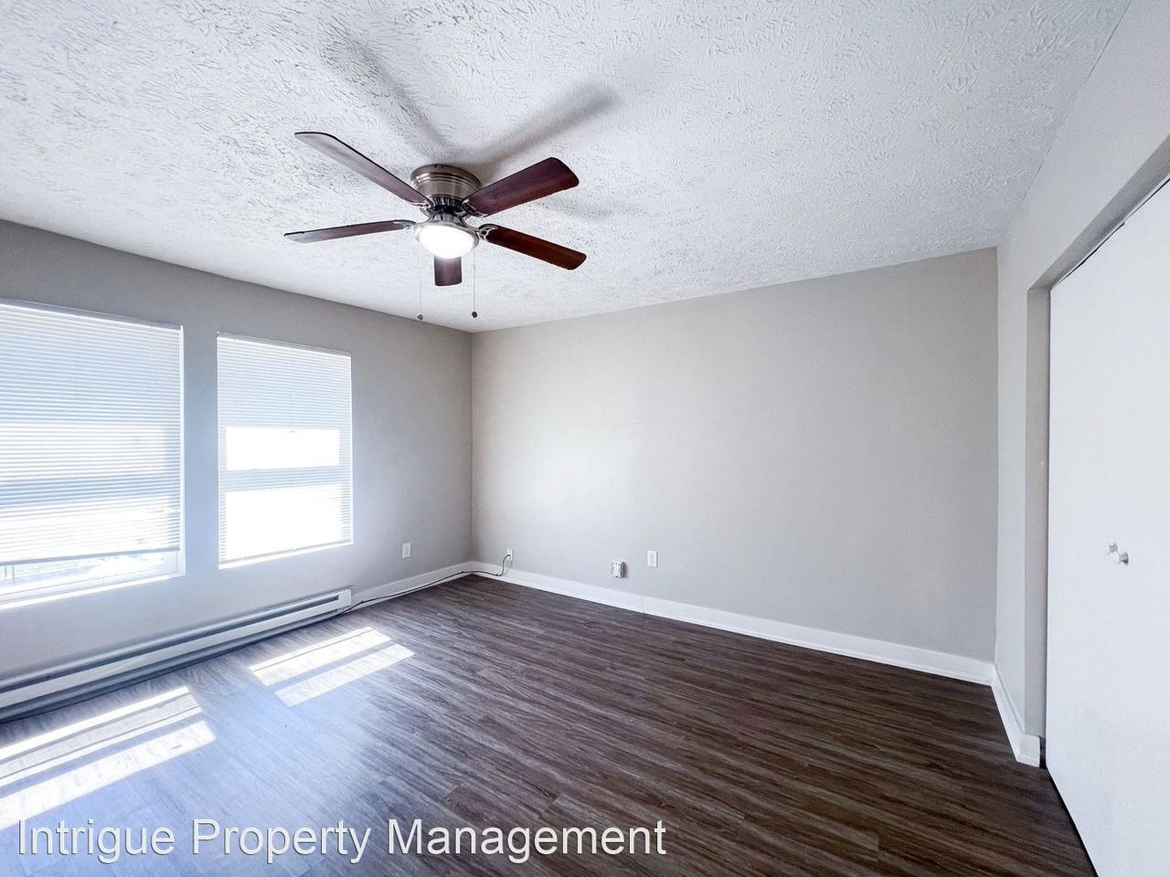 1910 1912 Lexington Ave Apartments in Near Southeast, Indianapolis