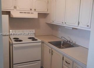 1 Bedroom Apartment in Century Village, West Palm Beach, FL 33417 for