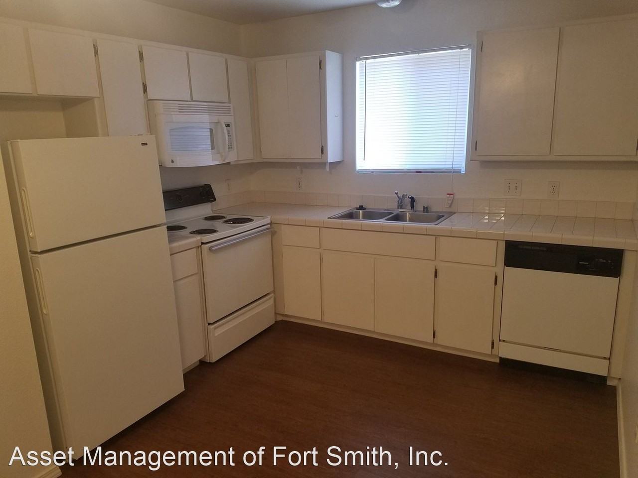 1108 Highway 71 N Apartments in Alma, AR 72921 Zumper