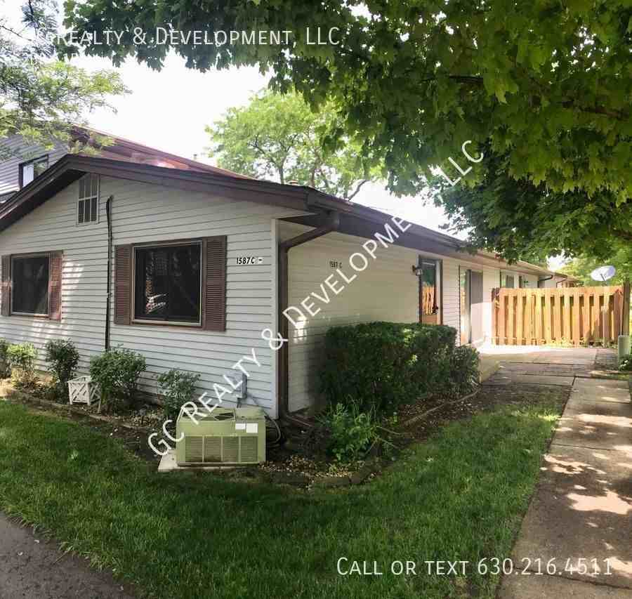 1587 Burton Ct C, Aurora, IL 60505 2 Bedroom Apartment for Rent PadMapper