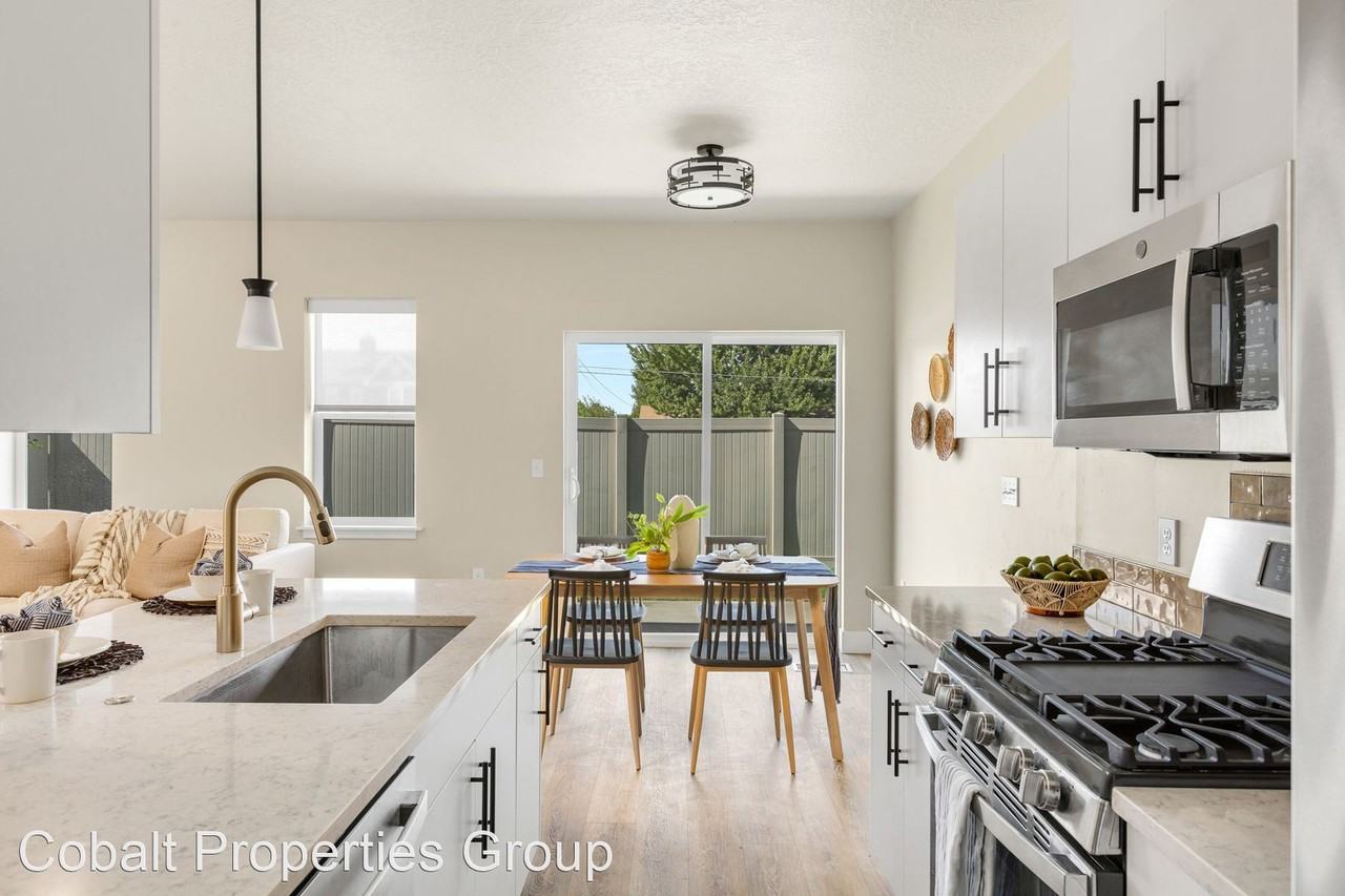 New Construction 3 Bedroom Townhomes! Apartments 3098 N Spiceland Ln