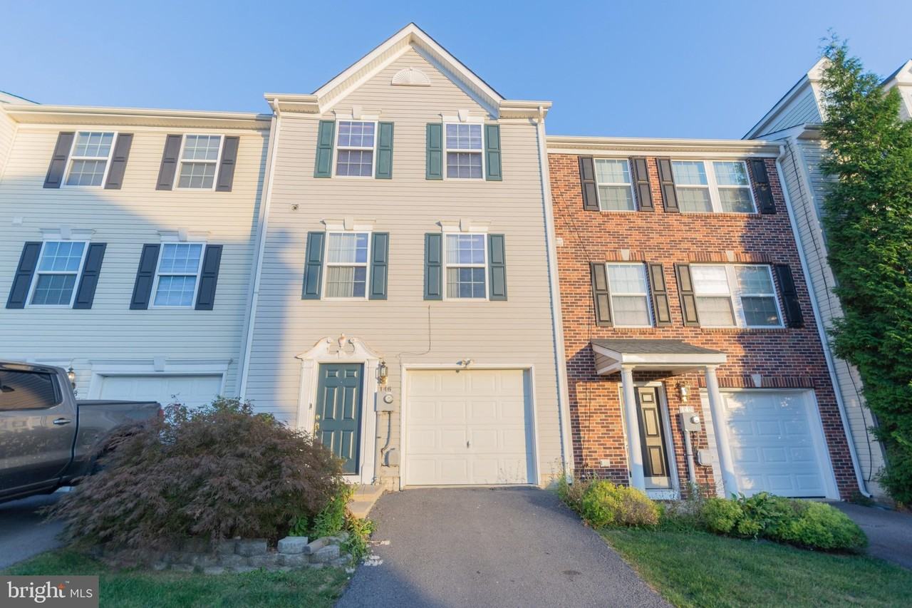 146 Quartz Rd, Martinsburg, WV 25404 4 Bedroom House for 1,700/month