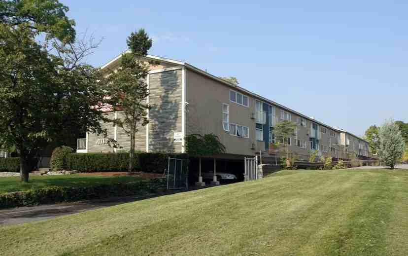 1033 James St Apartments in Northside, Syracuse, NY 13203 Zumper