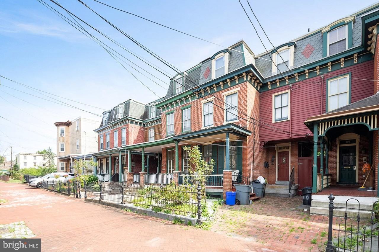 112 Linden St A, Camden, NJ 08102 2 Bedroom Apartment for 1,500/month