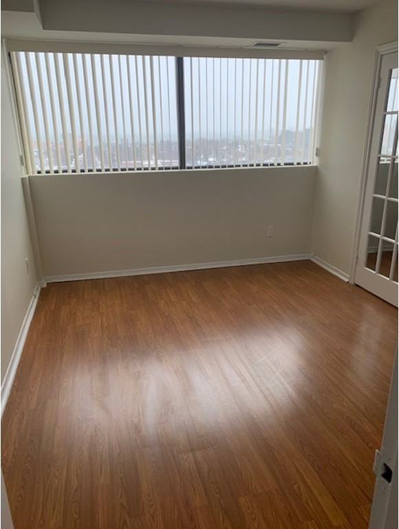 Burlington Square Apartments 1460 Ghent Ave, Burlington, ON L7S 1X7