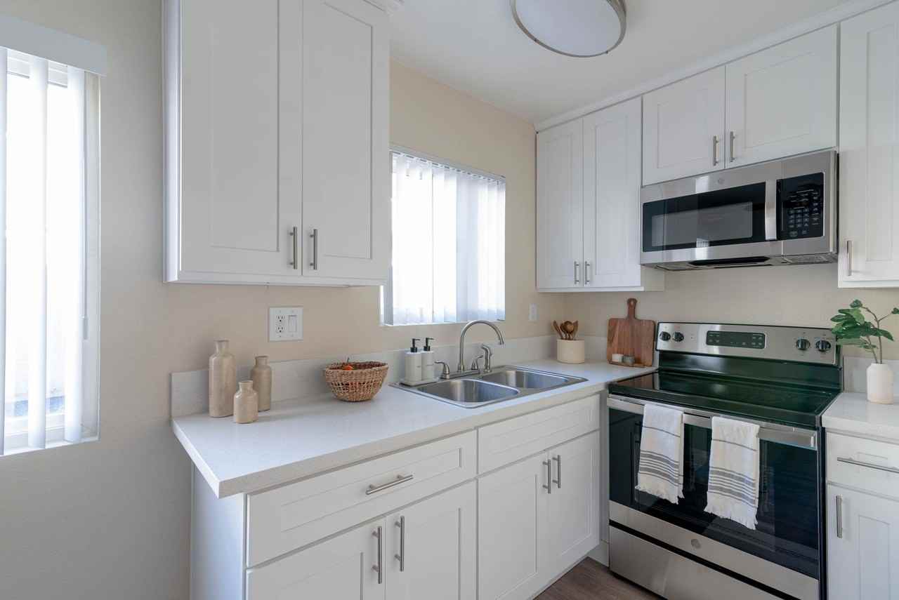 Linden Court Apartments 2065 W Linden St, Riverside, CA 92507 Zumper