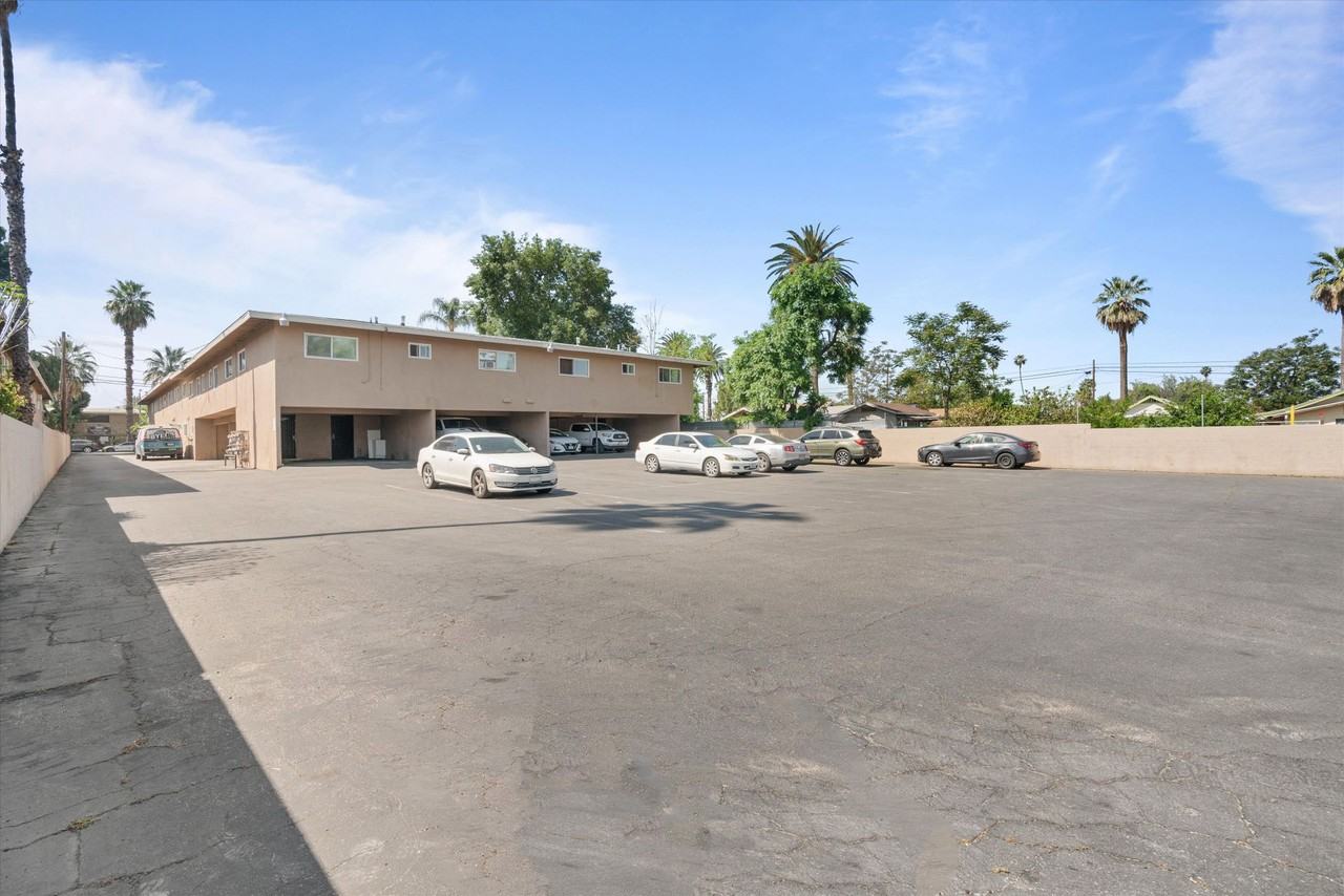 Linden Court Apartments 2065 W Linden St, Riverside, CA 92507 Zumper