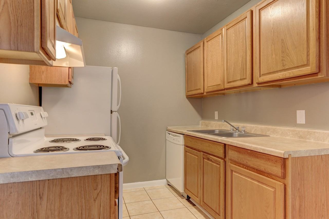 Congress Gardens Apartments 3603 W Congress St, Lafayette, LA 70506